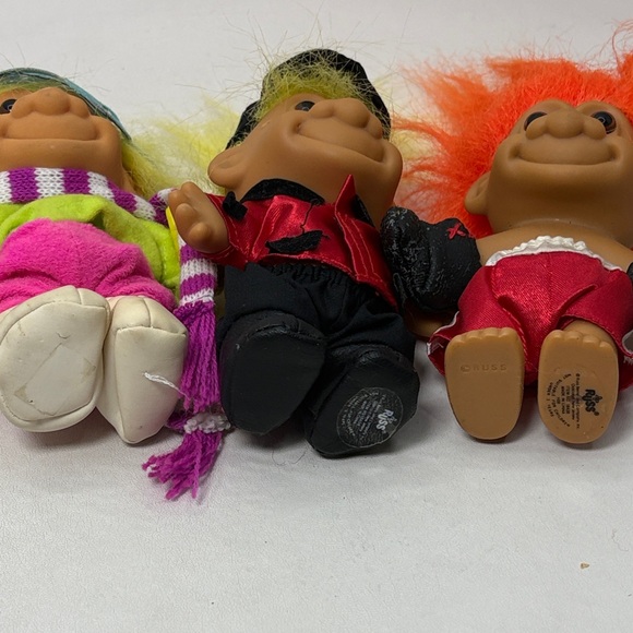 Lot of 9 Mixed Russ Troll Dolls with Vibrant Hair - Picture 13 of 14